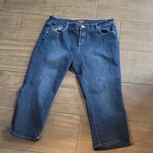 ONE 5 ONE dark wash cropped denim stretch blue jeans embellished size 10…EUC